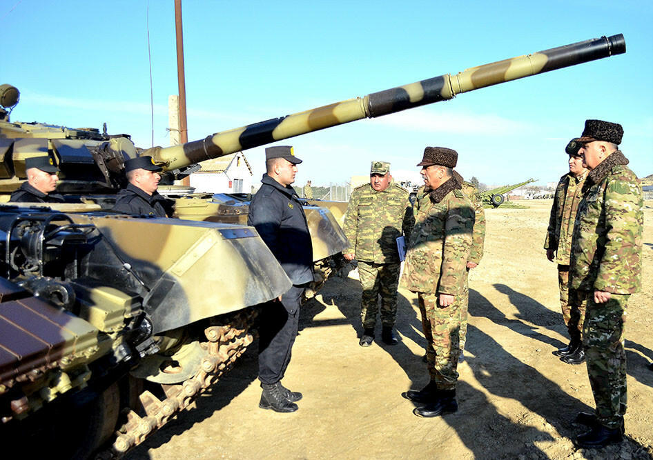 Zakir Həsənov bir neçə hərbi hissənin döyüş hazırlığını yoxladı  VİDEO  FOTO