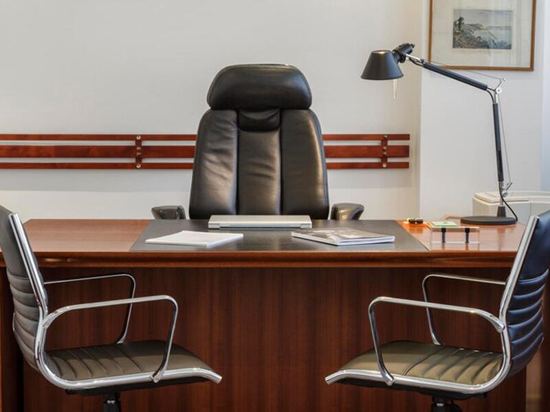 V&uuml;sal Mirzəyev vəzifəsindən azad edildi 