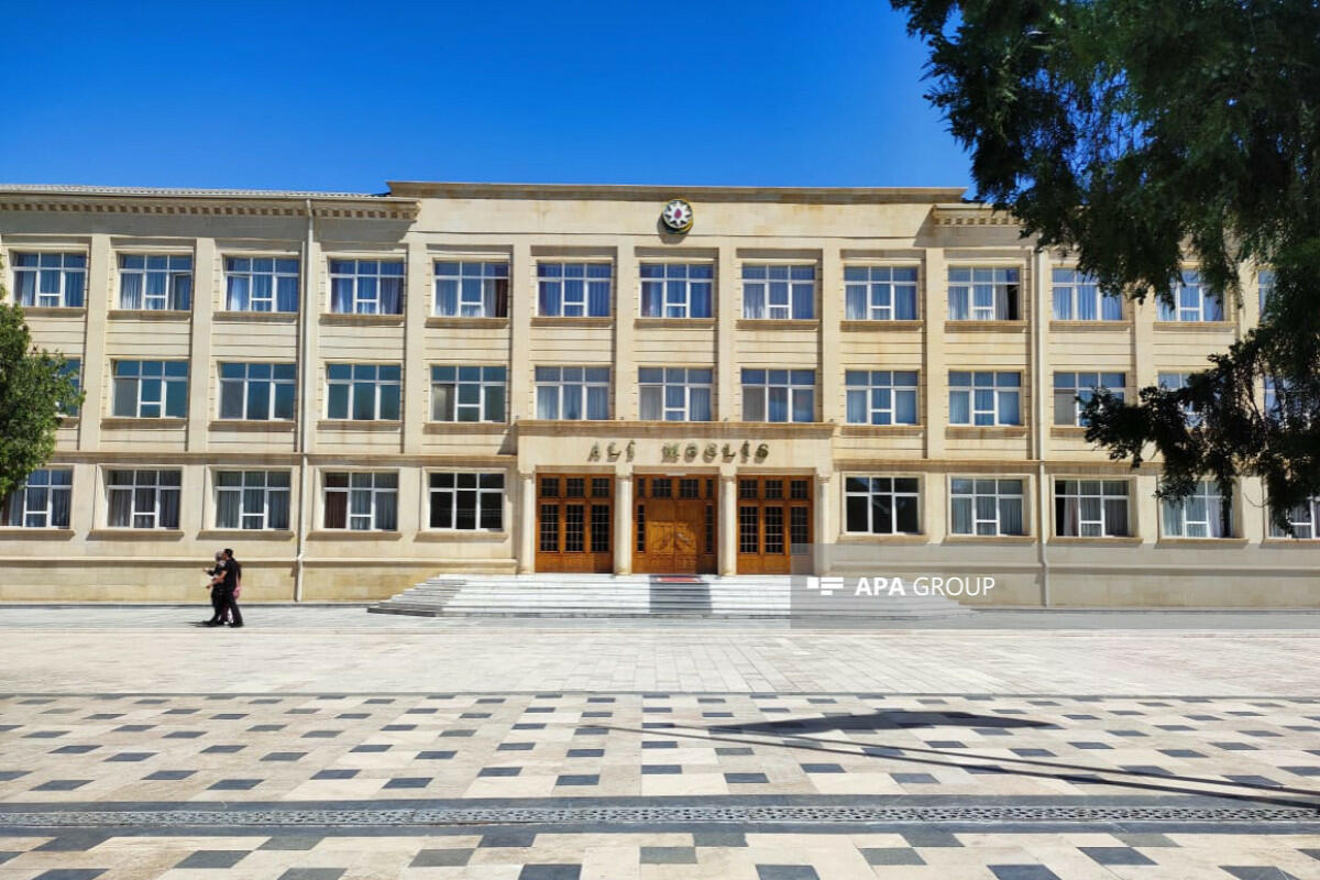 Azərbaycanda bu deputatlara yeni vəzifə verildi 