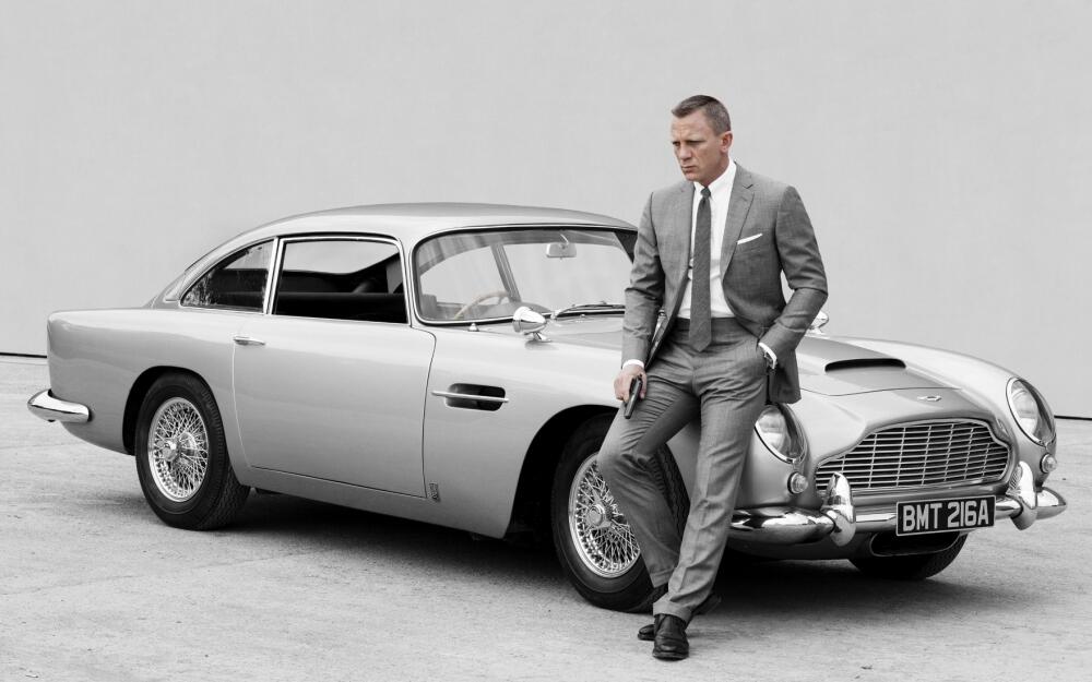 "Ceyms Bond"un maşını satıldı 