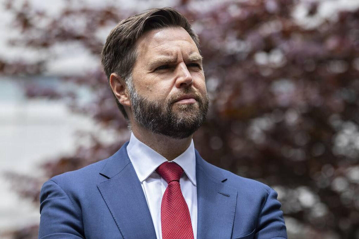 Vensin korteji qəzaya düşdü