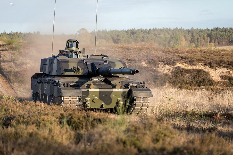 Britaniya Ukraynaya 14 "Challenger 2" tankını göndərəcək 