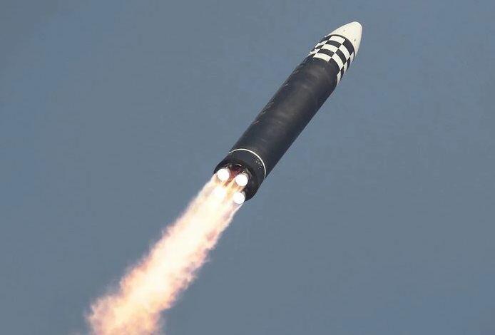 Şimali Koreya yenidən Yapon dənizi istiqamətində raket atdı