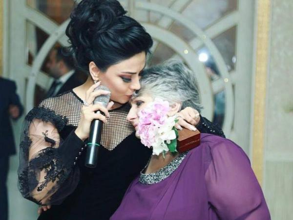 V&uuml;salənin anası xəstəxanaya yerləşdirildi 