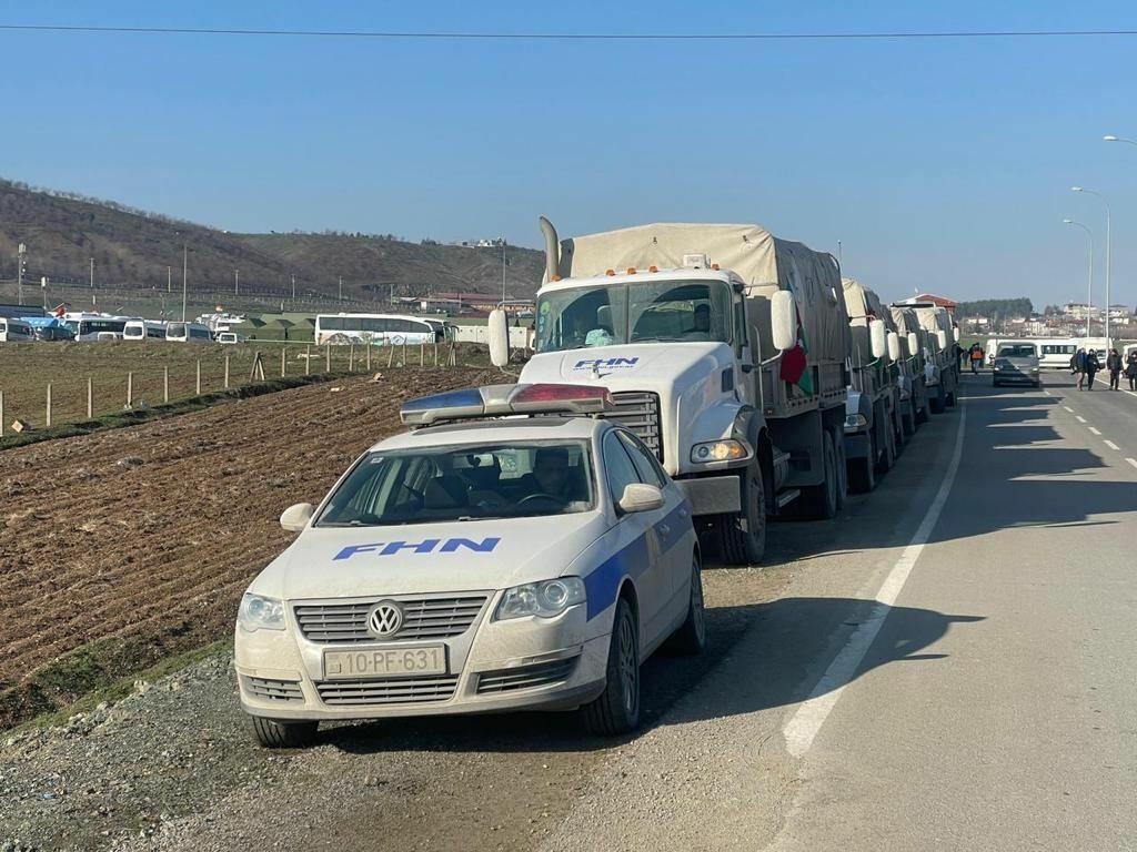 FHNin növbəti avtomobil karvanı Türkiyəyə çatıb  FOTO