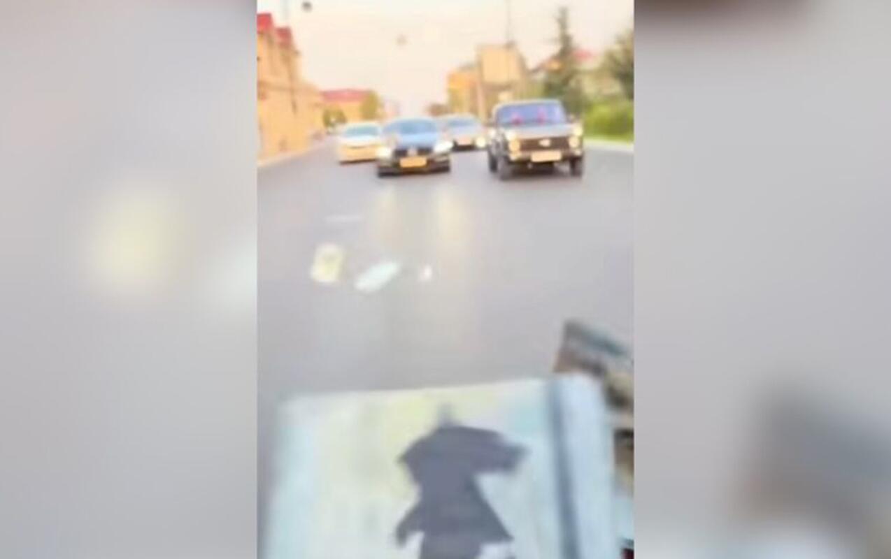 “Avtoş”luq edib pul səpdilər  həbs olundular 