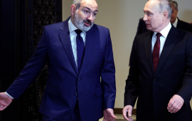 Putin Paşinyana yerini göstərdi  VİDEO