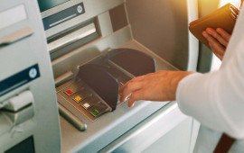 Dələduzların yeni tələsi: Bankomatlarda bu səhvi əsla etməyin