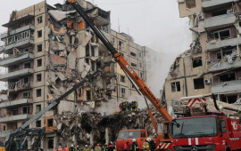 Dneprdə yaşayış binasına düşən raket nəticəsində ölənlərin sayı 30a çatıb