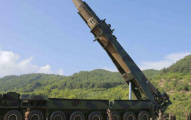 Şimali Koreya “Hvason15” qitələrarası ballistik raketi buraxıb