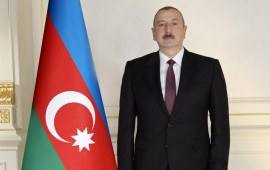 İlham Əliyev Daşkənddəki Konqres Mərkəzinə gedib