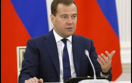 Medvedev Rusiyanın bəzi qurumlarının müharibəyə hazır olmadığını etiraf etdi