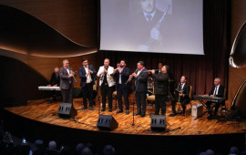 Tanınmış klarnet ifaçısı Əşrəf Əşrəfzadənin 85 illik yubileyinə həsr olunan gecə keçirilib  FOTO