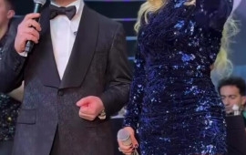 Xalq artistinin məşhur m&uuml;ğənni ilə g&ouml;r&uuml;nt&uuml;s&uuml; M&Uuml;ZAKİRƏ YARATDI 