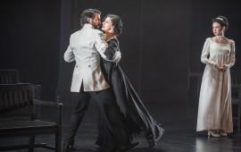 Rimas Tuminasa məxsus “Anna Karenina” Bakını valeh etdi: Tolstoyun dünya şah əsəri BİAF 2025 səhnəsində canlandı 