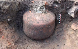 Ev deyil, gizli bank imiş: Arxeoloji qazıntılarda 90 kilo sikkə tapıldı 