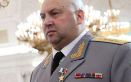 Məşhur rus general Surovikin vəzifəsindən kənarlaşdırıldı