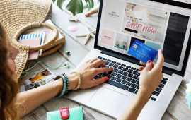 Onlayn səhifədən paltar aldı, başqa məhsul göndərdilər