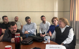 Dövlət Milli Gənc Tamaşaçılar Teatrında yeni tamaşanın oxunuş məşqlərinə başlanılıb  FOTO