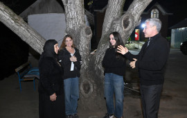 Leyla və Arzu Əliyevalar Pəncəli Teymurovun ailəsini ziyarət ediblər 