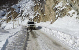 Xınalıqda köməksiz qalan turist xilas edildi