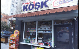 Sumqayıtda 11 k&ouml;şk s&ouml;k&uuml;ld&uuml;