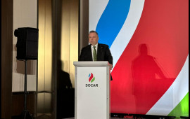 SOCAR Türkiyə dayanıqlı təyyarə yanacağı istehsal edəcək 