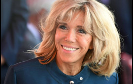 Makronun arvadı feministləri "murdar sinəlilər" adlandırdı  FOTO