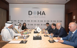 Hikmət Hacıyev Körfəz Əməkdaşlıq Şurasının rəhbəri ilə görüşüb