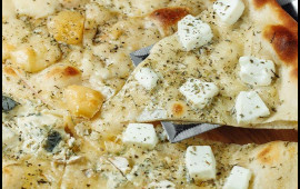 Ən dadlı 4 pendirli pizza hazırlanması