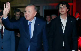 Ərdoğanın nəvəsi çıxışı ilə gündəm oldu 