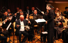 Səid R&uuml;stəmov adına Xalq &Ccedil;alğı Alətləri Orkestrinin konserti ke&ccedil;irilib  FOTO
