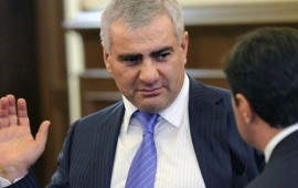 Karapetyanın həbs müddəti uzadıldı