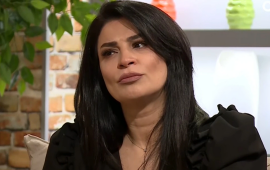 Bacısının yanında özünə məzar yeri hazırlatdırdı