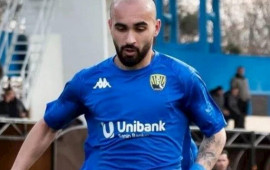 Tanınmış futbol&ccedil;u qıza g&ouml;rə bı&ccedil;aqlanıbmış