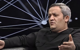 "Kisə ilə pul qazanırdım, deyirdi ki, borcu tez alın öləcək"