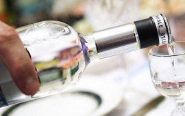 Alkoqollu içkilər üçün aksiz dərəcəsi artırılır
