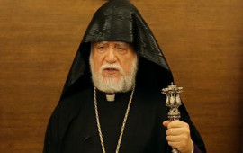 “Qarabağ müharibəsindən sonra erməni diasporu solmağa başlayıb”  Katolikos
