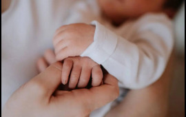 Bakıda ana 3 günlük körpəsini dənizə ataraq öldürdü