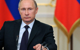 “Ukraynadan Rusiyanı parçalamaq üçün istifadə edirlər”  Putin