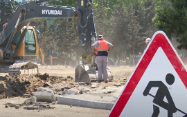 “Yol dağılıb, işıq yoxdur...”  Binəqədidə məhəlləni bərbad hala saldılar