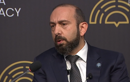 Mirzoyan Azərbaycanla dəmiryolu əlaqələrinin bərpasının mümkünlüyündən danışdı