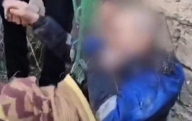 5 metrlik quyuya d&uuml;şən yaşlı kişi belə xilas edildi  VİDEO