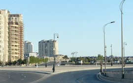 Daha bir prospektdə velosiped zolağı və parkinq ərazisi yaradıldı