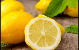 Limonu baş ucunuza qoyun...  İnanılmaz faydalar