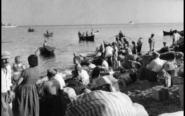 Yunanıstan 1956cı il qorxusunu yenidən yaşayır – Təhlükə ilə üz üzə  FOTO