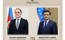 Ceyhun Bayramov &ouml;zbəkistanlı həmkarı ilə telefonla danışdı