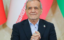 Pezeşkian İlham Əliyevə zəng edib