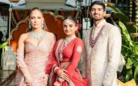 Dünya bu toydan danışır  Məşhurlar axın etdi  FOTO