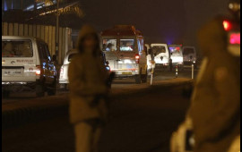 Hindistanda metro yaxınlığında partlayış  Yaralılar var